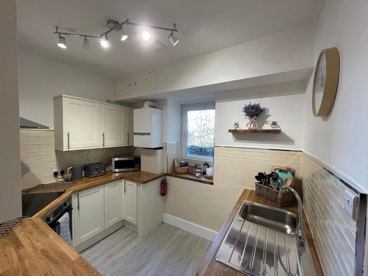 Large Three Bed Two Bathroom Flat In Central 托基 外观 照片