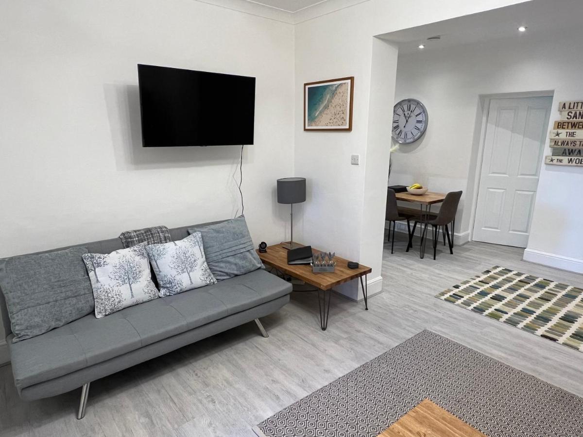 Large Three Bed Two Bathroom Flat In Central 托基 外观 照片